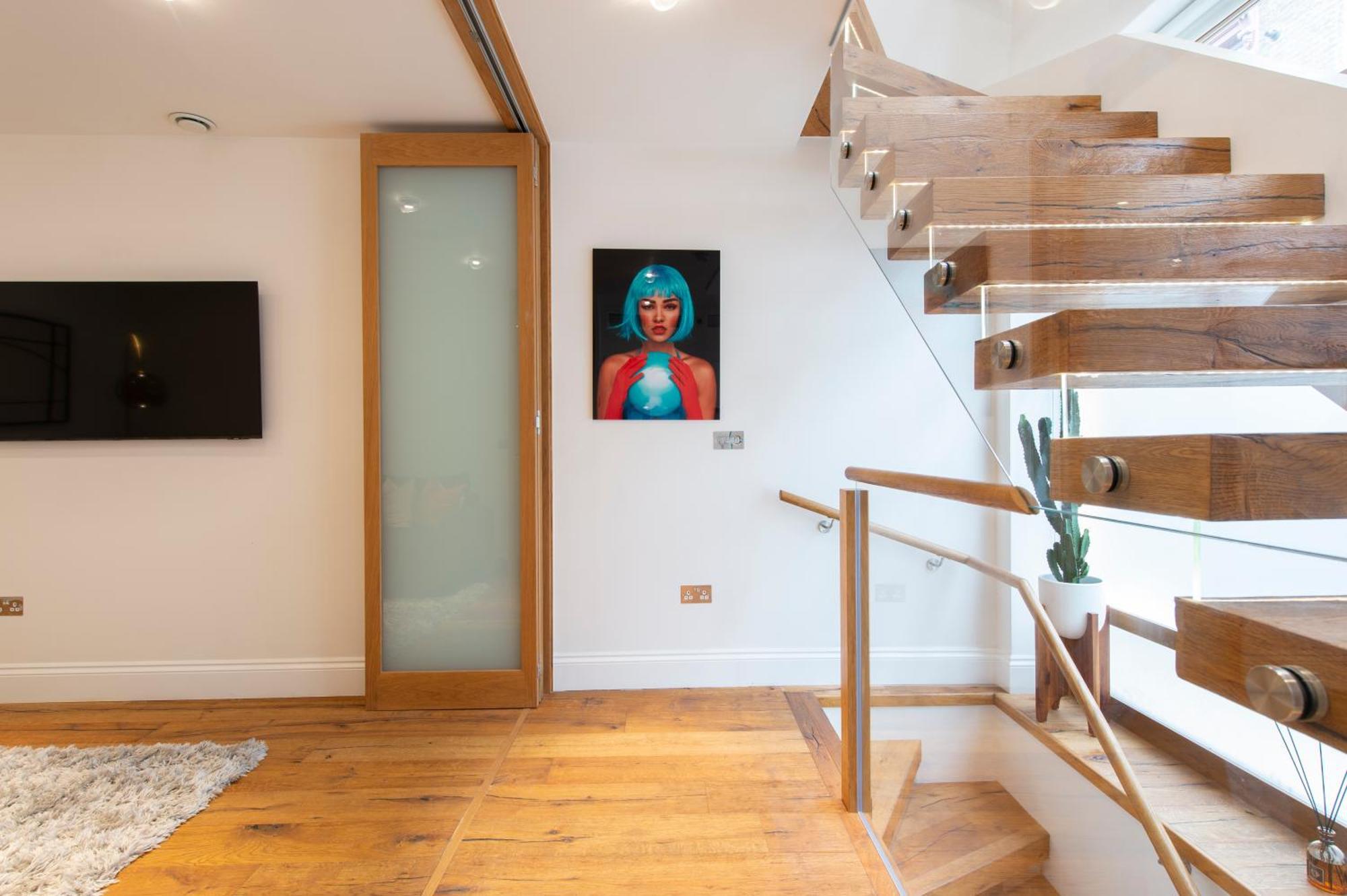 Appartamento Soho Harmony Haven: Chic 2-bed, 2-bath Urban Retreat